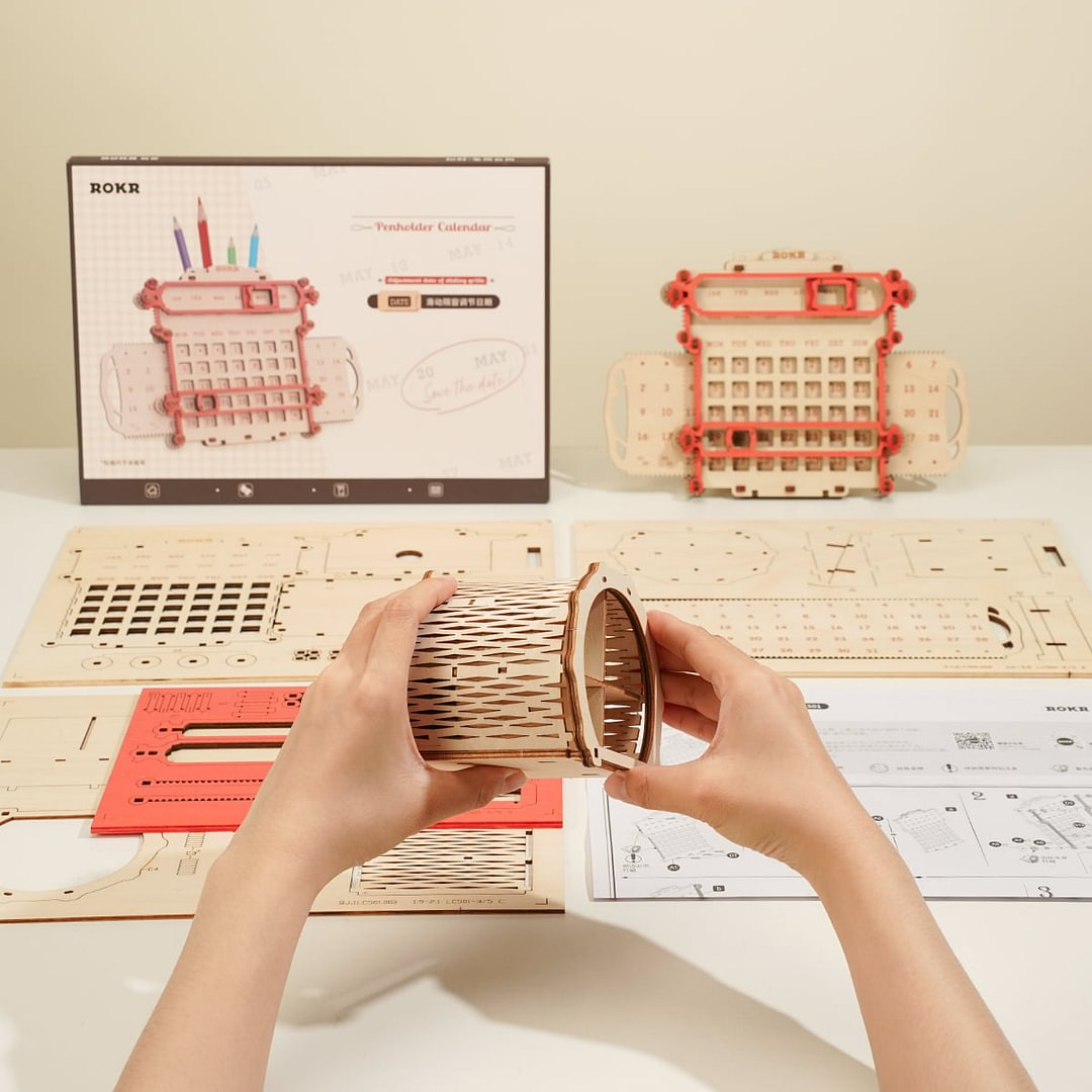 ROKR LC501 Penholder Calendar 3D Wooden Puzzle Teen Gift