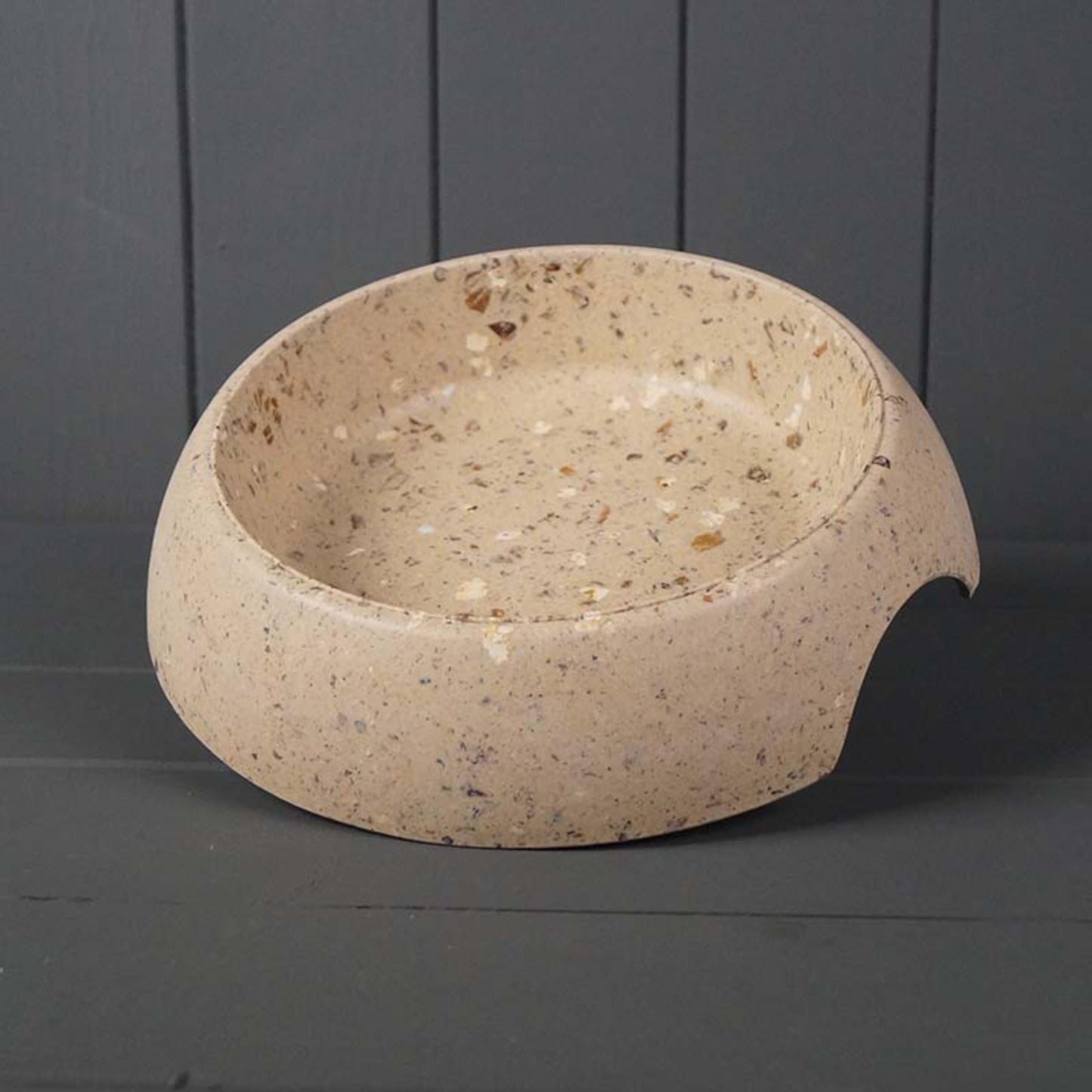 Earthy Pet Bowl Made with Coffee (23cm)-0