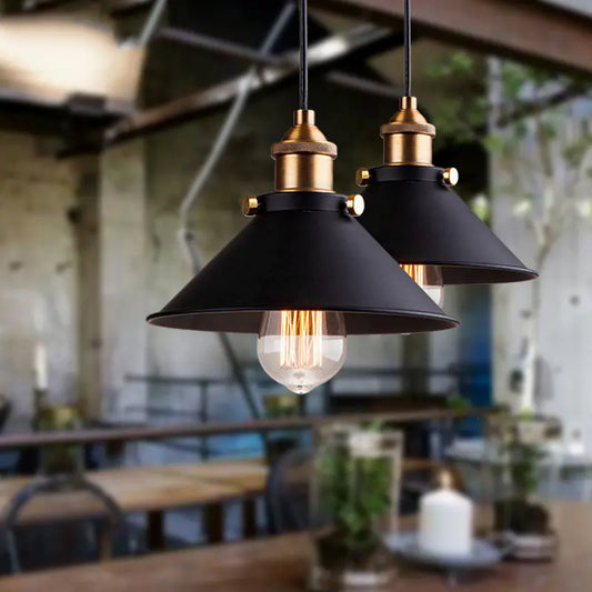 Classic Elegance Pendant Lamp - Minimalist