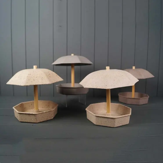 Sustainable Mealworm Feeder